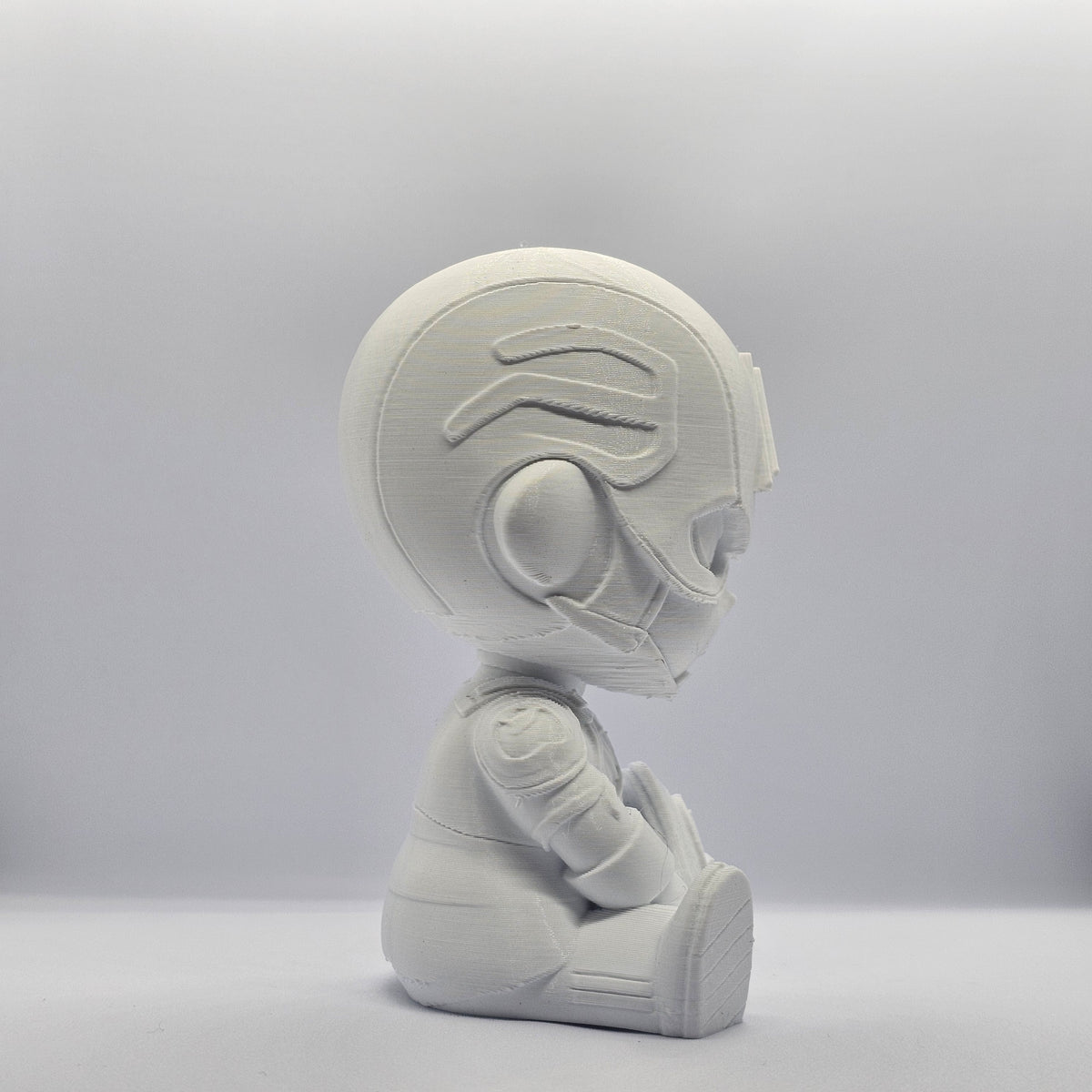 Captain America Chibi Figurine – 9 cm Paintable