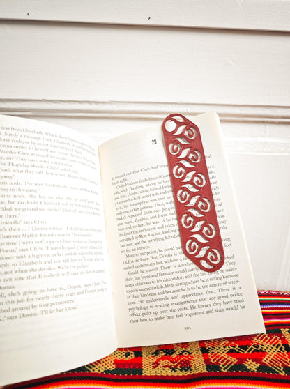 Rose Bookmark – Elegant Bookmark for Book Lovers - Mold and Matter