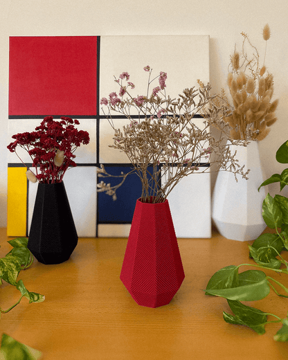 Helena Flower Vase – RippleMesh Textured 3D Printed Vase - Mold and Matter
