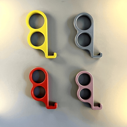 6Fingered – The Invisible Grip Upgrade for Your Phone - Mold and Matter