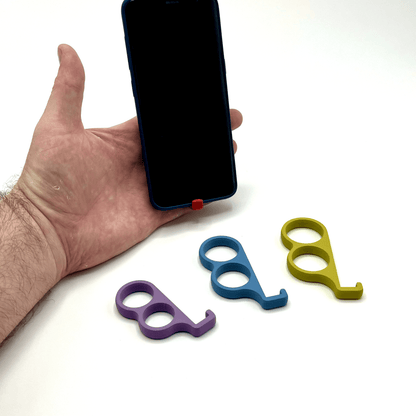 6Fingered – The Invisible Grip Upgrade for Your Phone - Mold and Matter