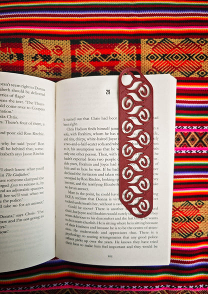 Rose Bookmark – Elegant Bookmark for Book Lovers - Mold and Matter