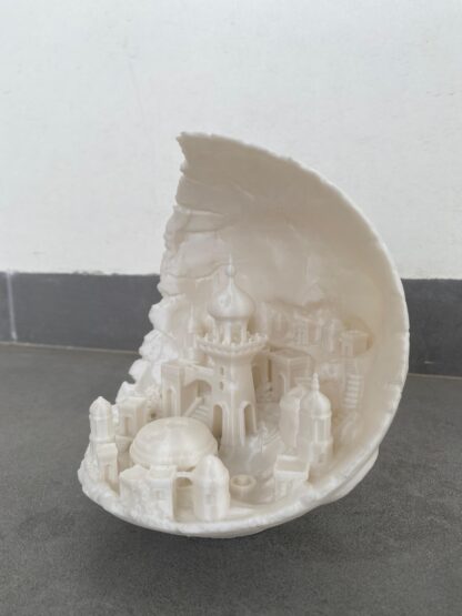 Moon City – Enchanting 3D-Printed Lunar Metropolis - Image 4