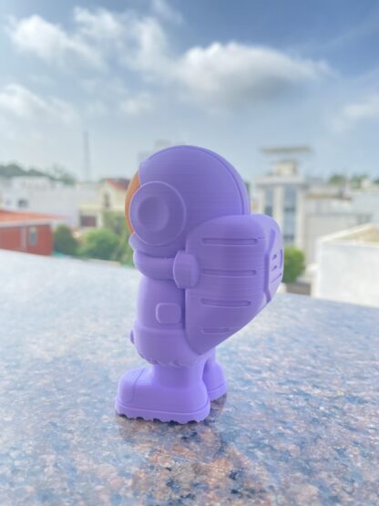 Charming 3D-Printed Astronaut Model – Decorative Showpiece - Image 2